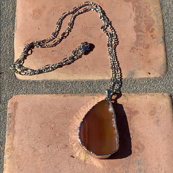 Sliced Agate Silver Plated Pendant Necklace - Picture 7 of 11